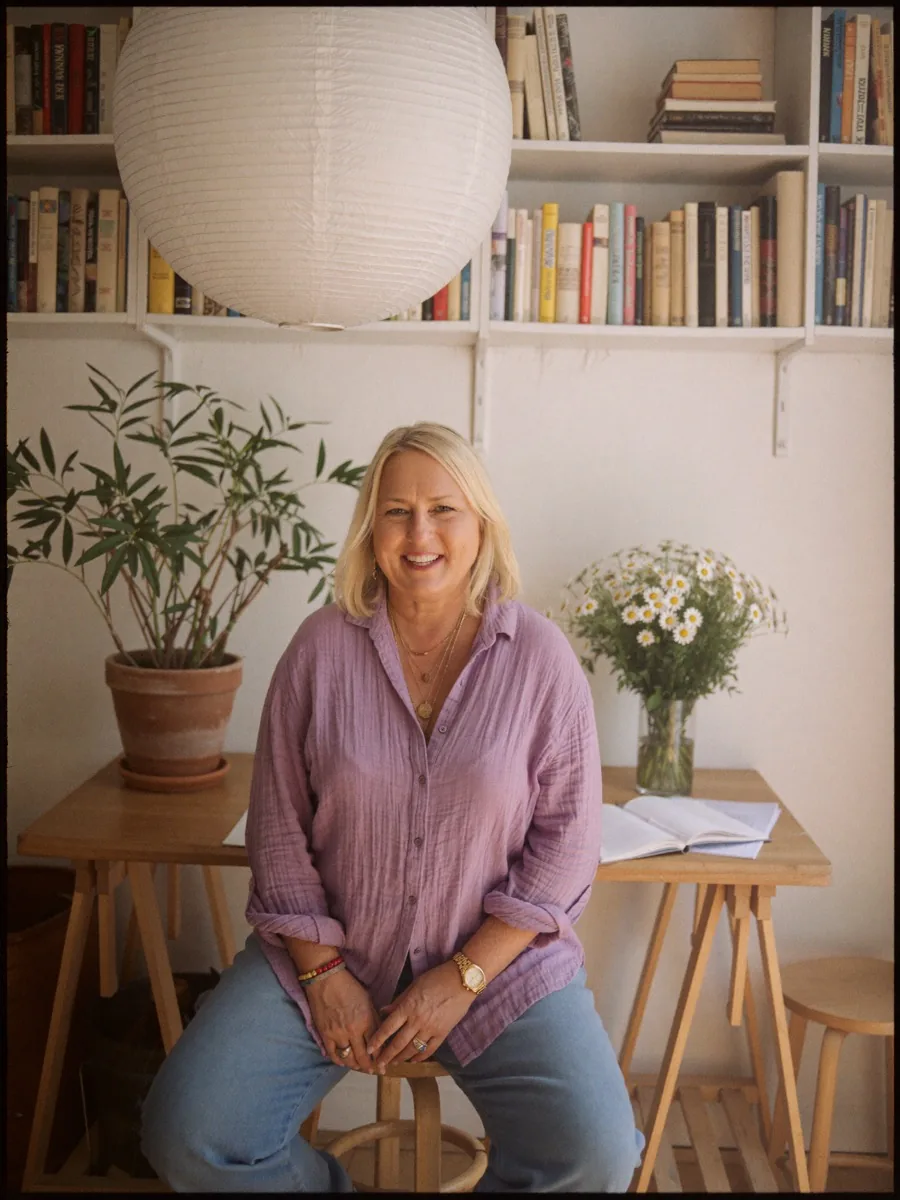Angela Schellenberg